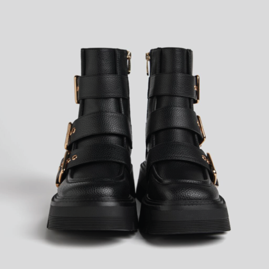 Picture of Bershka belted flat-soled black leather boots
